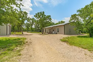 1375 Co Rd 253, Stephenville, TX 76401 - Photo 7