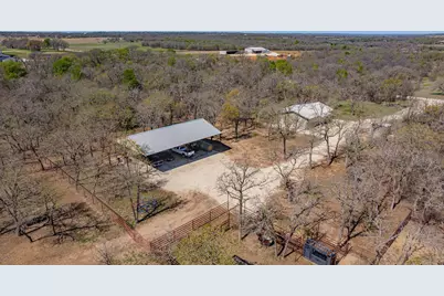 1375 County Road 253, Stephenville, TX 76401 - Photo 25