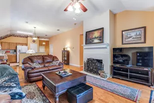 4712 Palm Ridge Dr, Fort Worth, TX 76133 - Photo 9