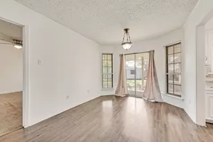 1038 Florence Dr, Duncanville, TX 75116 - Photo 11