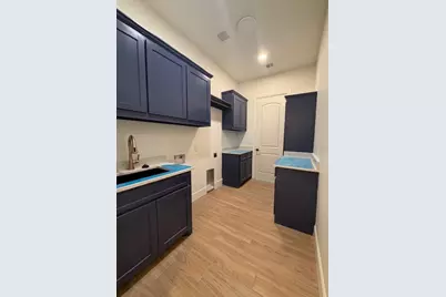 129 Heritage Springs Drive, Weatherford, TX 76087 - Photo 15