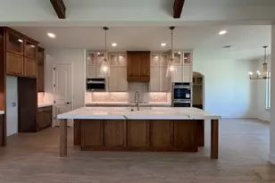 129 Heritage Springs Dr, Weatherford, TX 76087 - Photo 7