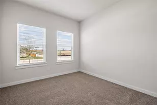 729 Layton Ct, Seagoville, TX 75159 - Photo 5