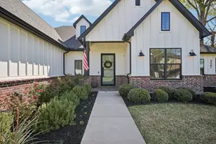 327 St Andrews Dr, Mabank, TX 75156 - Photo 3