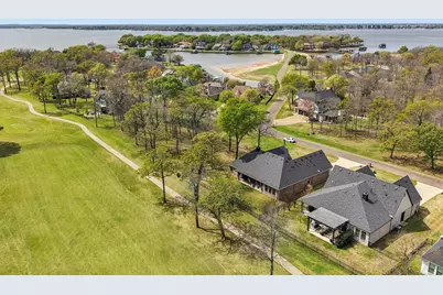 327 Saint Andrews Drive, Mabank, TX 75156 - Photo 37