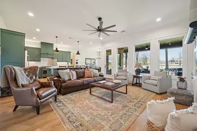 327 Saint Andrews Drive, Mabank, TX 75156 - Photo 11