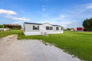 3512 Raintree Dr S, Alvarado, TX 76009 - Photo 3