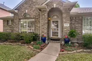 1612 Woodson Dr, Allen, TX 75002 - Photo 3