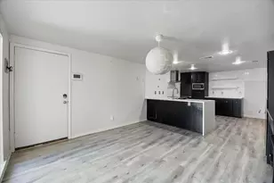 7401 Stillwater Ct, Garland, TX 75044 - Photo 11