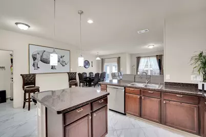 211 Hitt Street, Waxahachie, TX 75165 - Photo 9