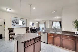 211 Hitt St, Waxahachie, TX 75165 - Photo 9