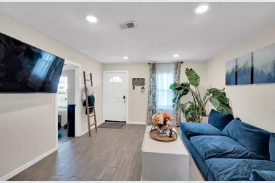 4208 Wiman Drive, Fort Worth, TX 76119 - Photo 5