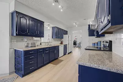 1401 Potomac Drive, Richardson, TX 75081 - Photo 11