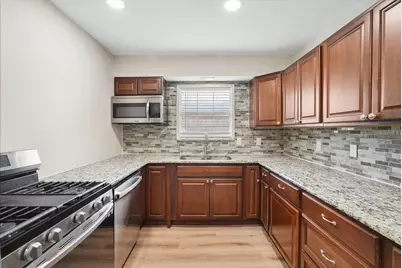 2509 Avenel Drive, Farmers Branch, TX 75234 - Photo 9