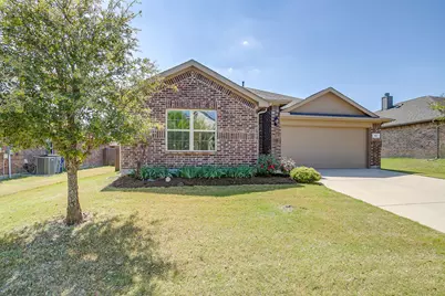412 Blaze Court, Burleson, TX 76028 - Photo 3