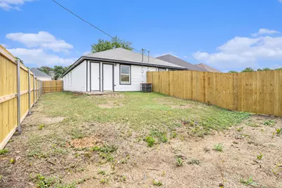 2200 Brookes Street #A, Fort Worth, TX 76105 - Photo 15