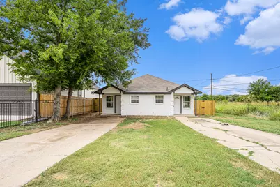 2200 Brookes Street #A, Fort Worth, TX 76105 - Photo 1