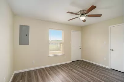 2200 Brookes Street #A, Fort Worth, TX 76105 - Photo 7