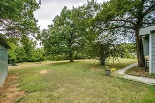 4001 Cedarcrest Ct, Flower Mound, TX 75022 - Photo 5