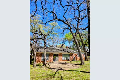 1020 Redbud Court, Arlington, TX 76012 - Photo 29