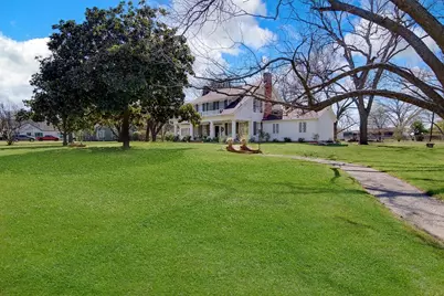 1200 Park Drive, Hillsboro, TX 76645 - Photo 3