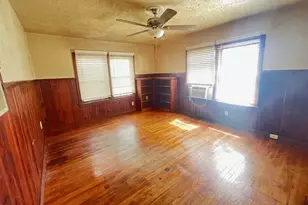 351 Fagg Dr, Lewisville, TX 75057 - Photo 5