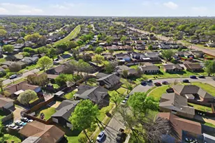 1817 Vine Dr, Garland, TX 75040 - Photo 27