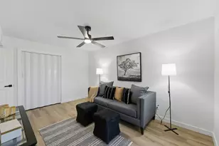 1817 Vine Dr, Garland, TX 75040 - Photo 17