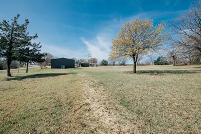 8751 Fm 677 N, Saint Jo, TX 76265 - Photo 5