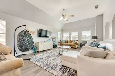 2335 Clark Trail, Grand Prairie, TX 75052 - Photo 31