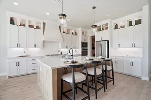 561 Royal Santana, Weatherford, TX 76087 - Photo 9