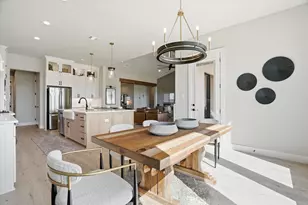 561 Royal Santana, Weatherford, TX 76087 - Photo 11