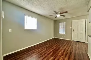 1321 S 11th St, Waco, TX 76706 - Photo 5