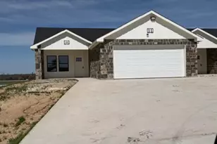 133 Winners Cir, Weatherford, TX 76087 - Photo 1