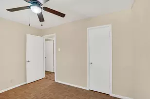 412 Fleming Dr, Hurst, TX 76053 - Photo 19