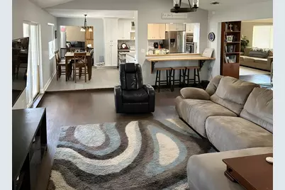 154 Stonewood Boulevard, Bartonville, TX 76226 - Photo 3