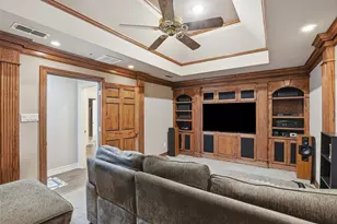 1005 Hemphill Dr, Cleburne, TX 76033 - Photo 21