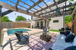 1526 Life Ave, Dallas, TX 75212 - Photo 37