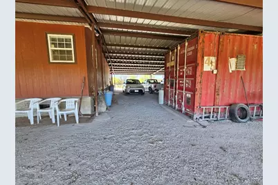 4109 Bramblett Road, Cleburne, TX 76031 - Photo 9