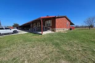 4109 Bramblett Rd, Cleburne, TX 76031 - Photo 3