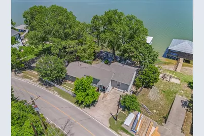 1128 W Lake Drive, Weatherford, TX 76087 - Photo 33