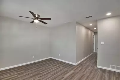 408 Dawson Circle, Grand Prairie, TX 75051 - Photo 13