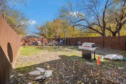 408 Dawson Circle, Grand Prairie, TX 75051 - Photo 37