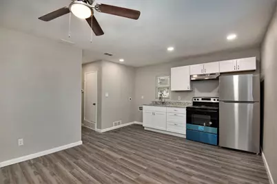 408 Dawson Circle, Grand Prairie, TX 75051 - Photo 11