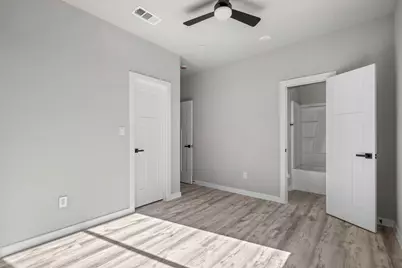948 S Corinth Street #8, Dallas, TX 75215 - Photo 15
