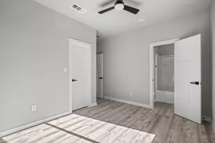 948 S Corinth St, Dallas, TX 75215 - Photo 15