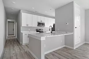 948 S Corinth St, Dallas, TX 75215 - Photo 9