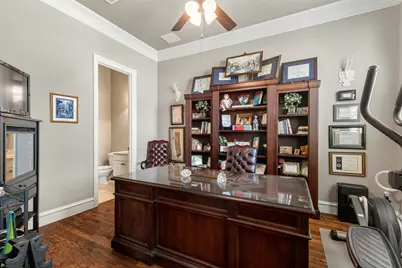 4021 Winsor Drive, Farmers Branch, TX 75244 - Photo 7
