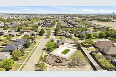 2502 Sunburst Drive, Glenn Heights, TX 75154 - Photo 23