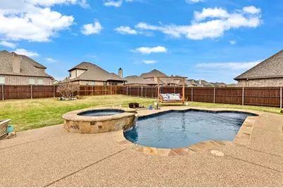 905 Cloudlock Drive, Saginaw, TX 76179 - Photo 5